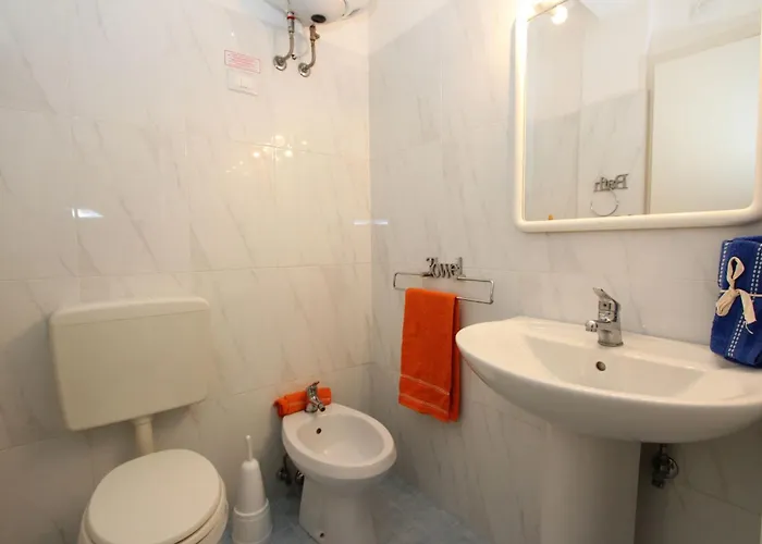 Colorful Flat Near The Sea Apartamento *